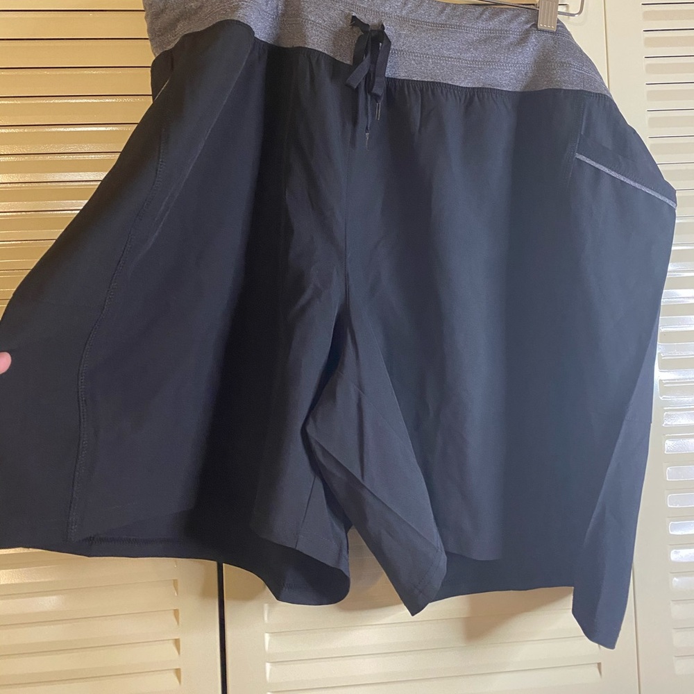 NWT Athleisure Woven Shorts